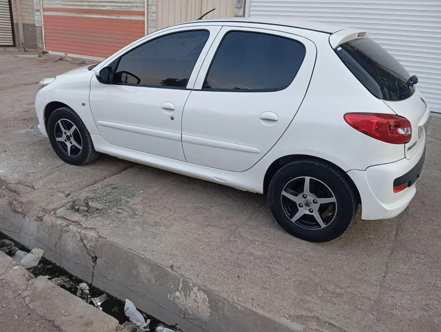 207|خودرو سواری و وانت|آبادان, |دیوار