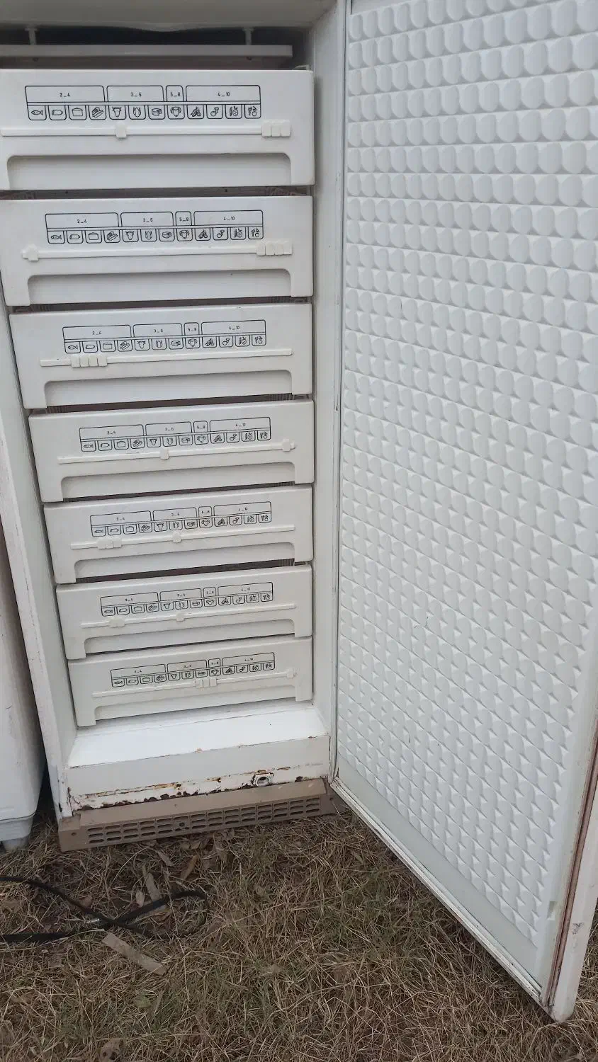 تمام فریزر پارس کاملا سالم بدون برفک زدگی|یخچال و فریزر|رضوانشهر, |دیوار