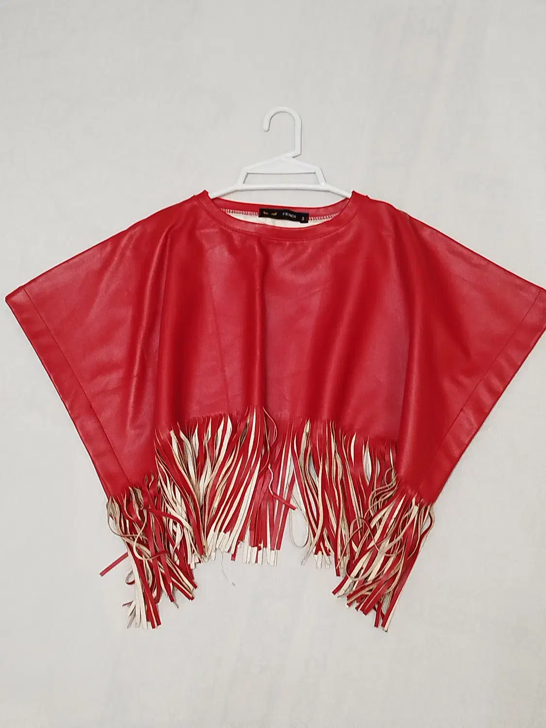 جنس چرم|کفش و لباس بچه|رشت, سعدی (تختی)|دیوار