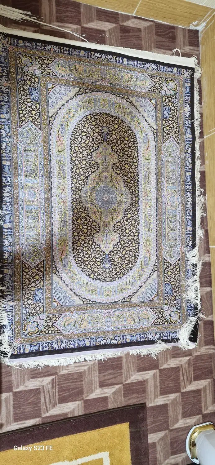 فرش دستبافت ابریشم زرب ونیم 70رجه چله ابریشم|فرش|بناب, |دیوار