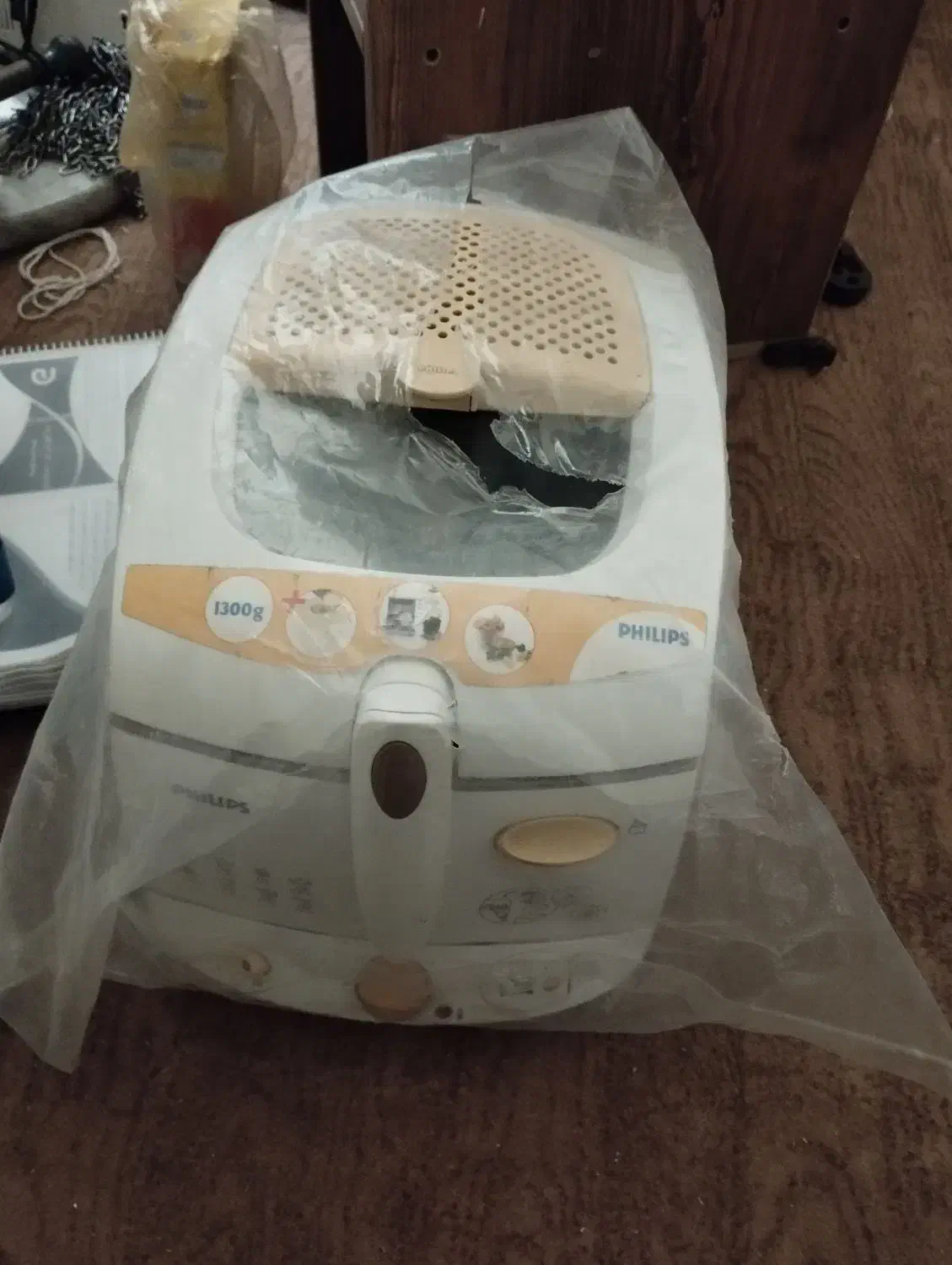 توستر،سرخ کن درحدنو  به فروش می‌رسد|اجاق گاز و لوازم برقی پخت‌وپز|صدرا-فارس, فاز ۱|دیوار