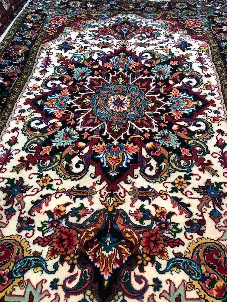 جفت ۶ متری سالاری|فرش|تبریز, |دیوار