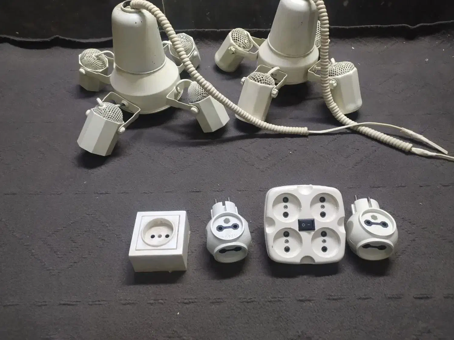 لوازم برقی|لوستر و چراغ آویز|قم, شهرک مهدیه (مدرس)|دیوار