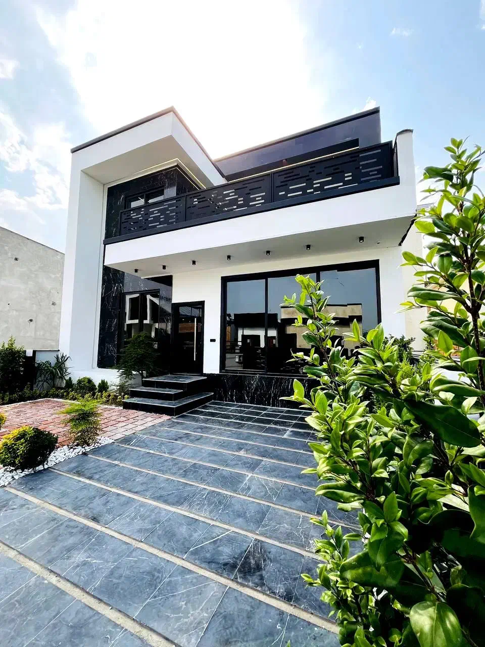 ویلاباغ دوبلکس مدرن 210متری شمال سند تک برگ شهرکی|فروش خانه و ویلا|تهران, نمایشگاه بین المللی|دیوار