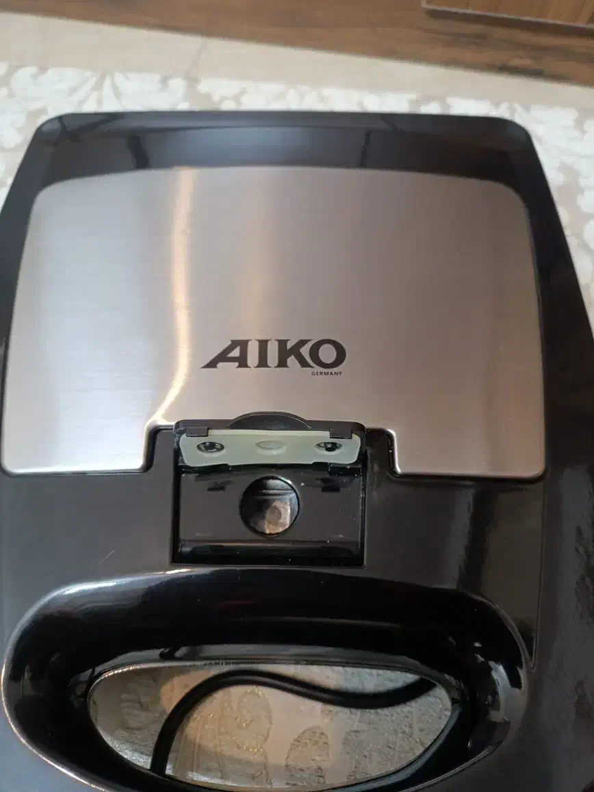 ساندویچ ساز 8 خانه مارک AIKo|سایر لوازم برقی|اصفهان, میرعماد|دیوار
