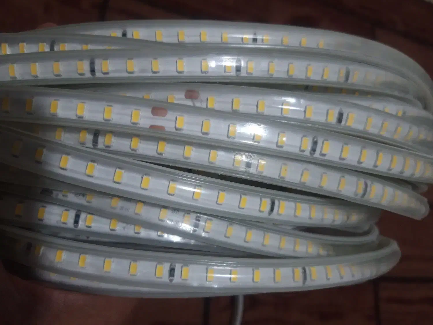 ریسه نورمخفی|ریسه و چراغ تزئینی|همدان, |دیوار