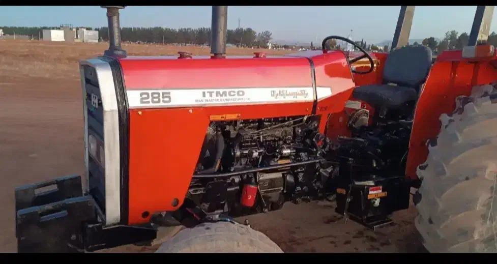 فرگوسن ۲۸۵ مدل ۸۶عتیقه|خودرو سنگین|خرمآباد, |دیوار