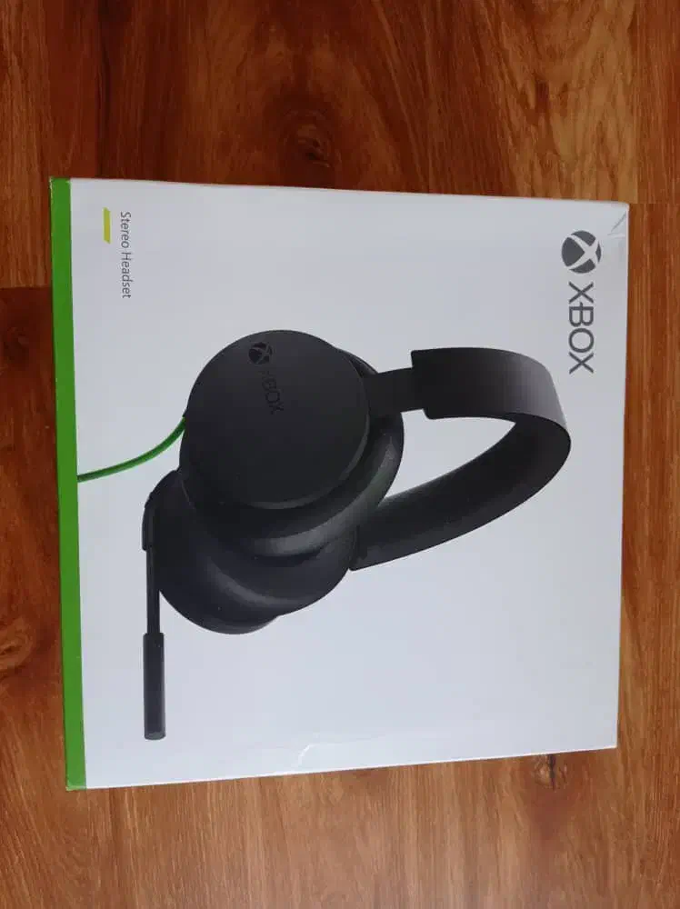 فروش دستگاه xbox series s|کنسول، بازی ویدئویی و آنلاین|اصفهان, سپاهانشهر|دیوار