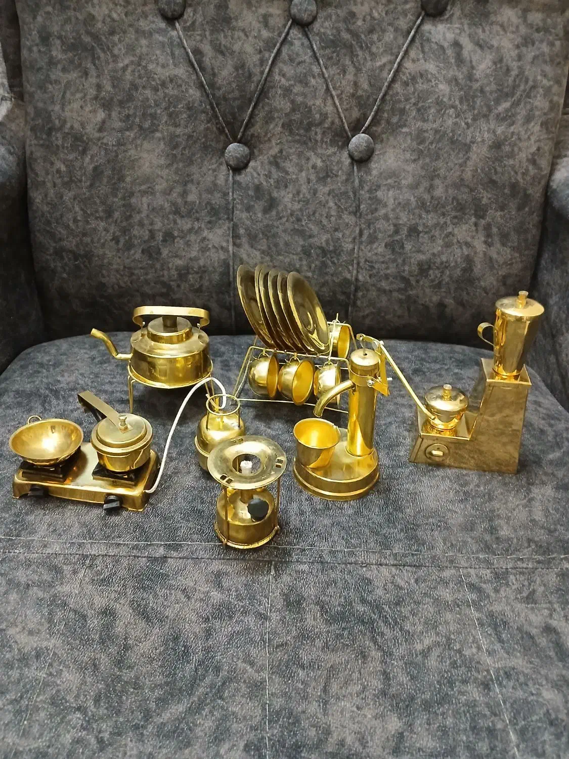 برنجی برنزی برنزظروف آشپزخانه دکوری مجسمه آنتیک|کلکسیون اشیاء عتیقه|تهران, افسریه جنوبی|دیوار