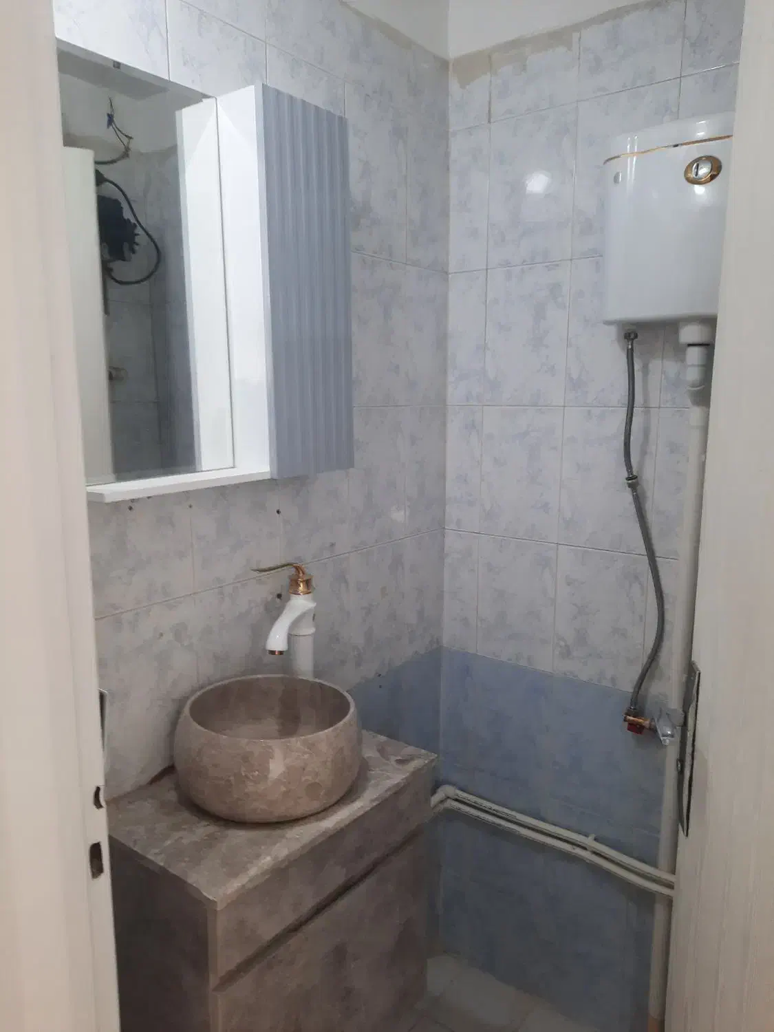 ۵۱ متر بسیار تمیز غرق نور /تکواحدی|فروش آپارتمان|تهران, بلورسازی|دیوار