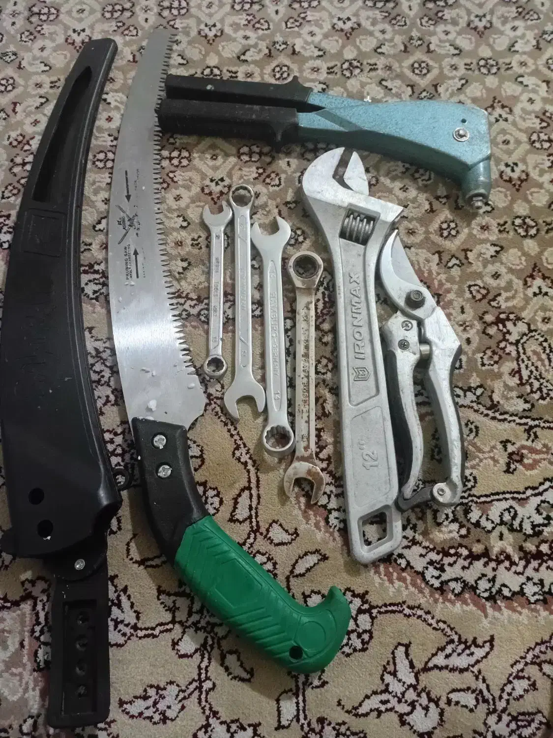 فروش ابزار جنس|ابزارآلات|شازند, |دیوار