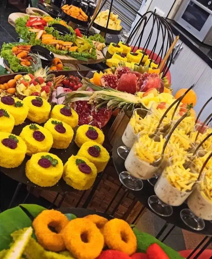 بارسردوگرم انواع کوکتل هافینگر فود و غذاهای ایرانی|خدمات پذیرایی، مراسم|تهران, اقدسیه|دیوار