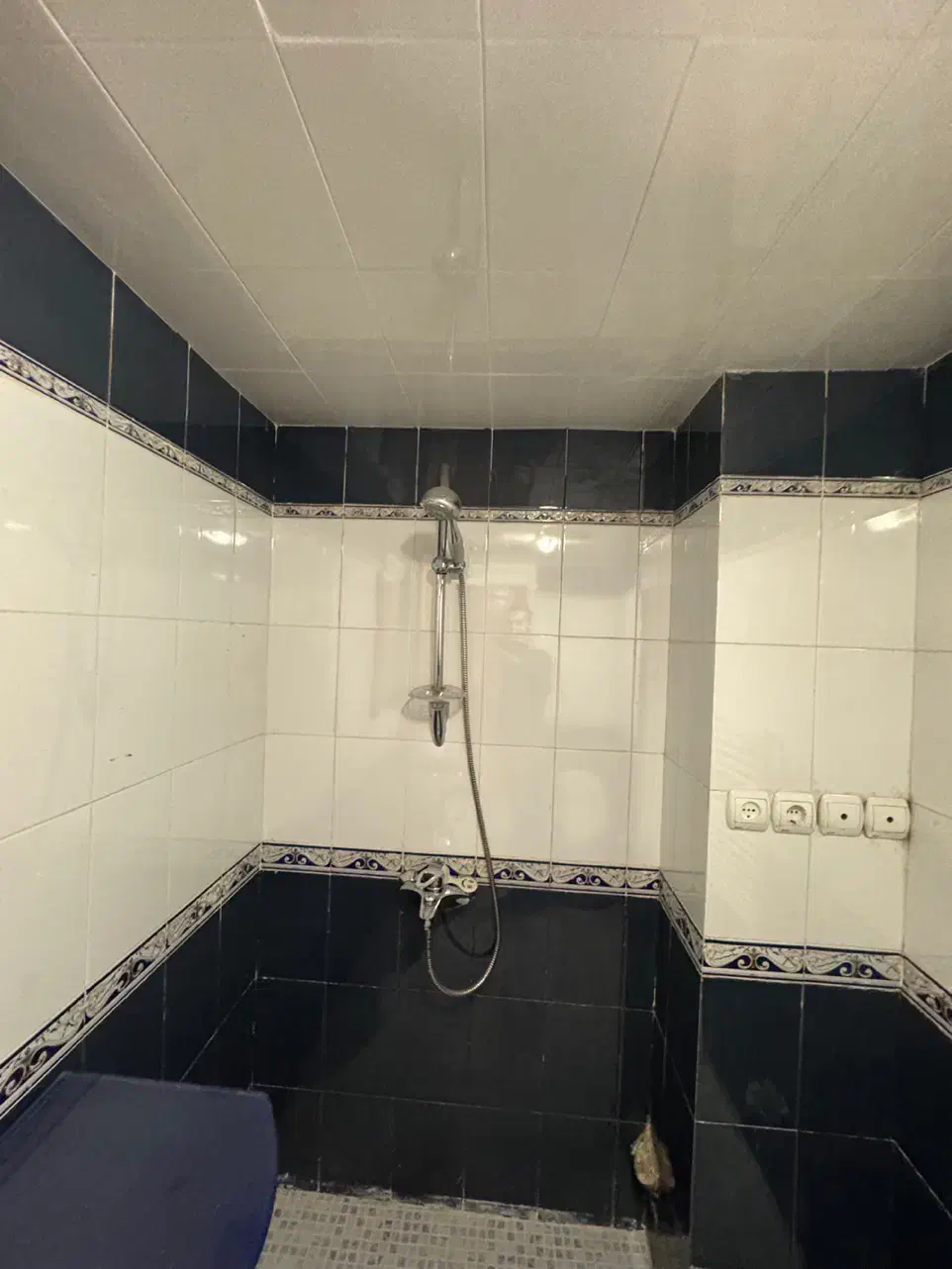 شیر الات و روشویی و رادیاتور دسته دوم|لوازم سرویس بهداشتی|شیراز, قصرالدشت|دیوار