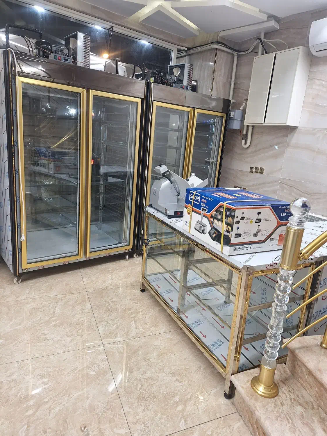 یخچال ایستاده|فروشگاه و مغازه|لاهیجان, گلستان|دیوار