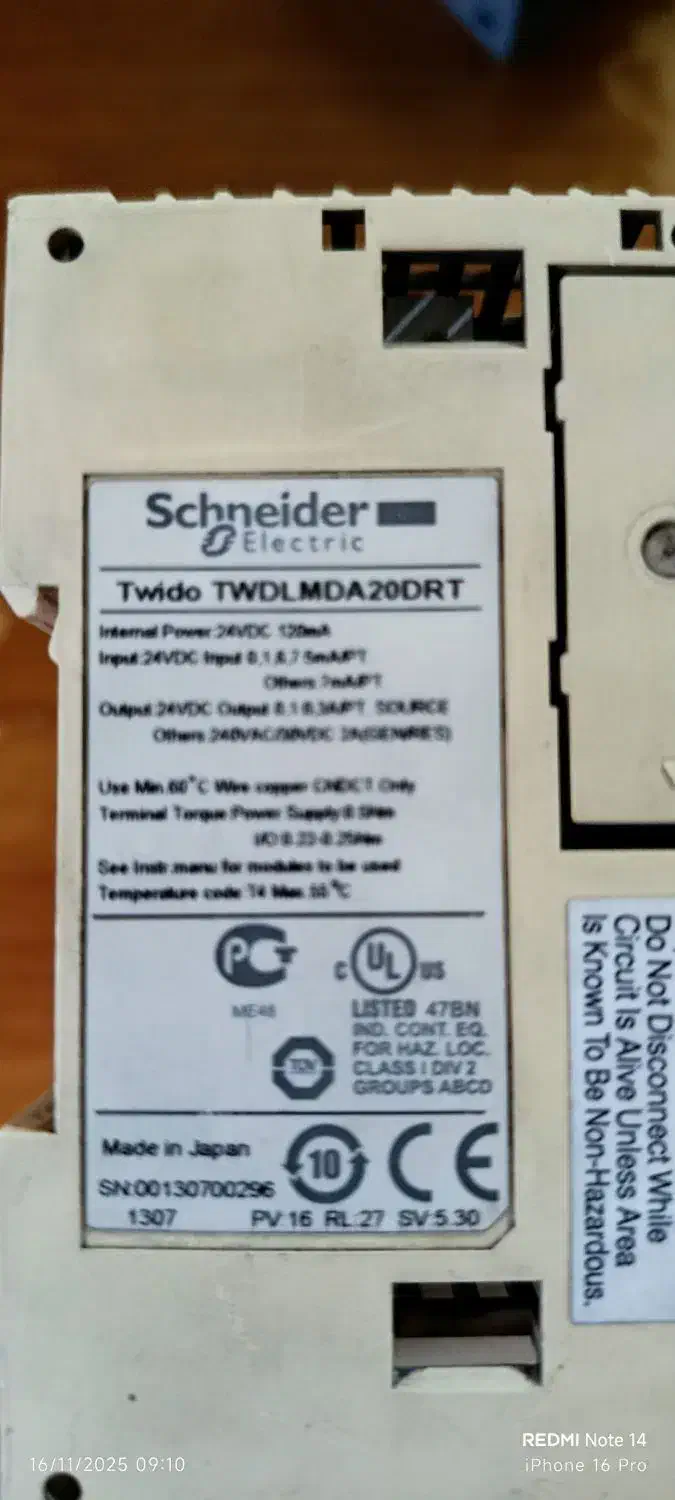 plc اشنایدر و زلیو و کارت حافظه زیمنس|ماشین‌آلات صنعتی|نقده, |دیوار