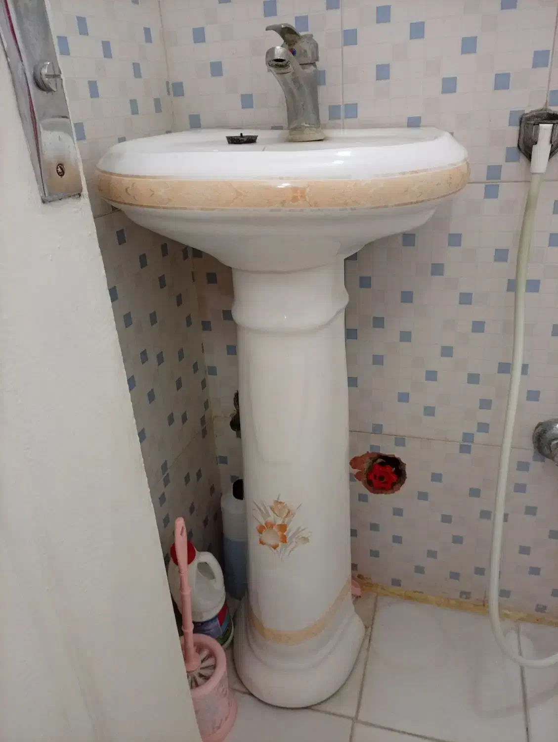 روشویی|لوازم سرویس بهداشتی|کهریزک, |دیوار