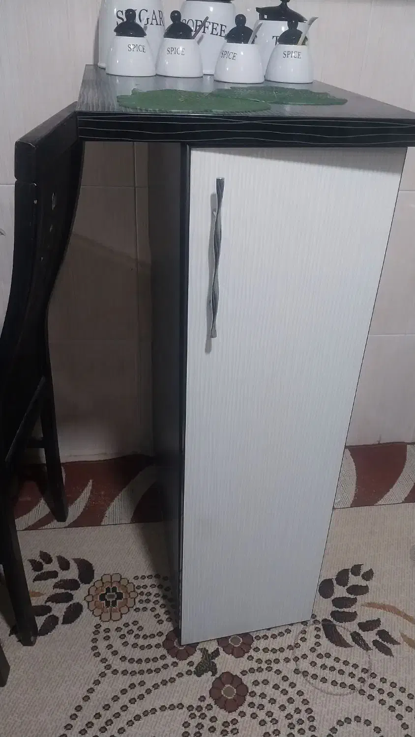 بوفه ویترین مبل ناهار خوری غذا خوری کابینت کمد|مبلمان خانگی و میز عسلی|هشتگرد, شهرک صنعتی هشتگرد|دیوار