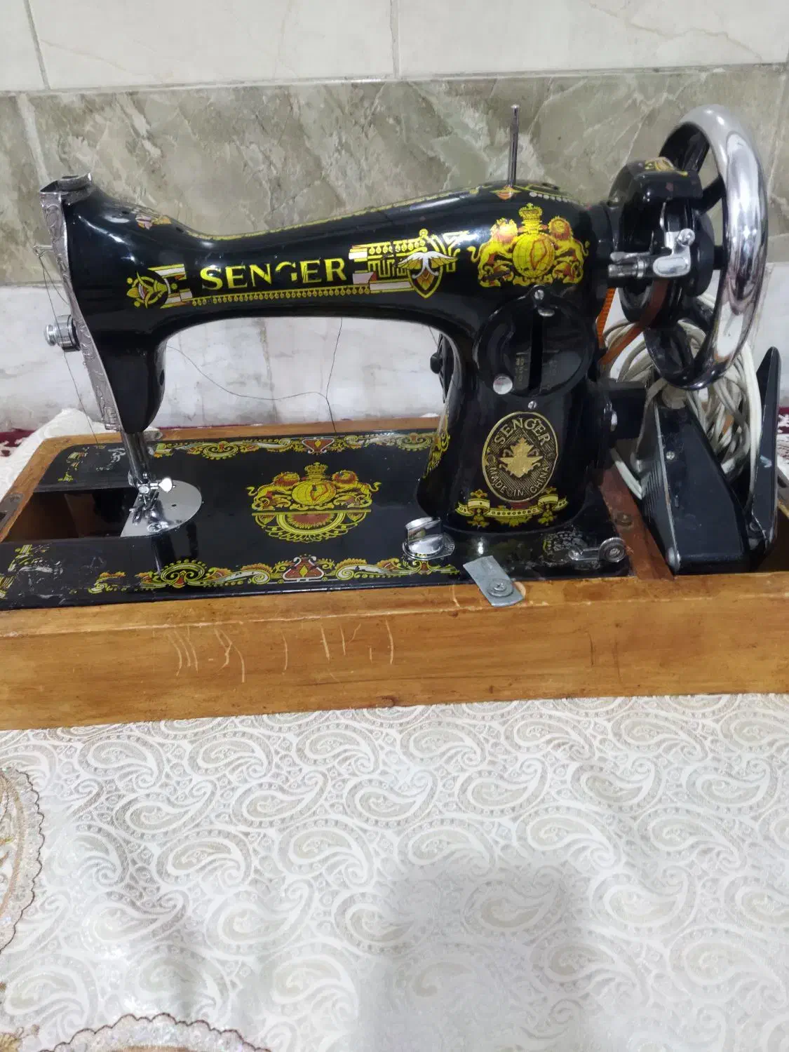 چرخ خیاطی|چرخ خیاطی و ریسندگی|قم, باغ شریفی|دیوار