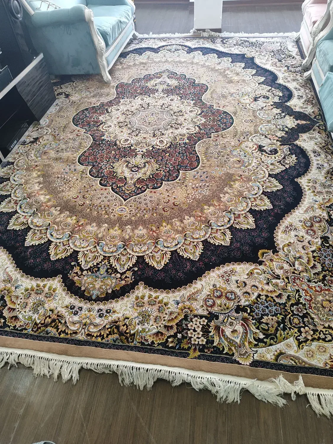 فرش پاتریس|فرش|هشتگرد, فاز ۲ مهستان|دیوار