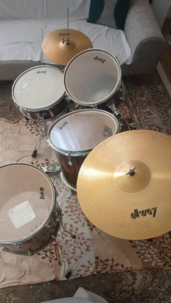 ساز درامز|درام و پرکاشن|نیشابور, دارایی|دیوار