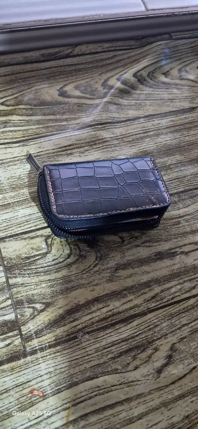 مدارک|اشیا|بروجرد, |دیوار