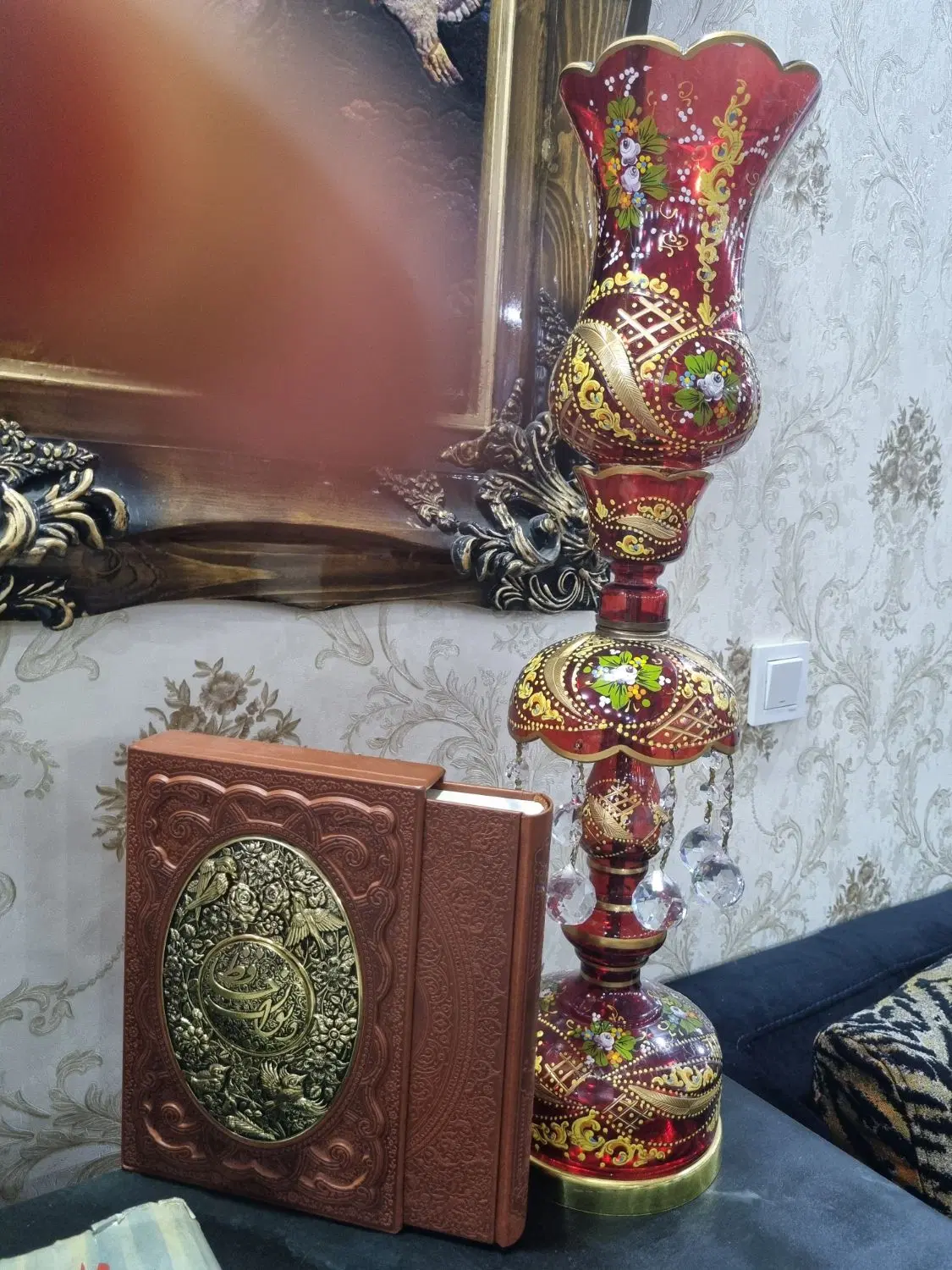 ۲ عدد لاله قرمز چراغ دار کاملا سالم|لوستر و چراغ آویز|تهران, شهرک صادقیه|دیوار