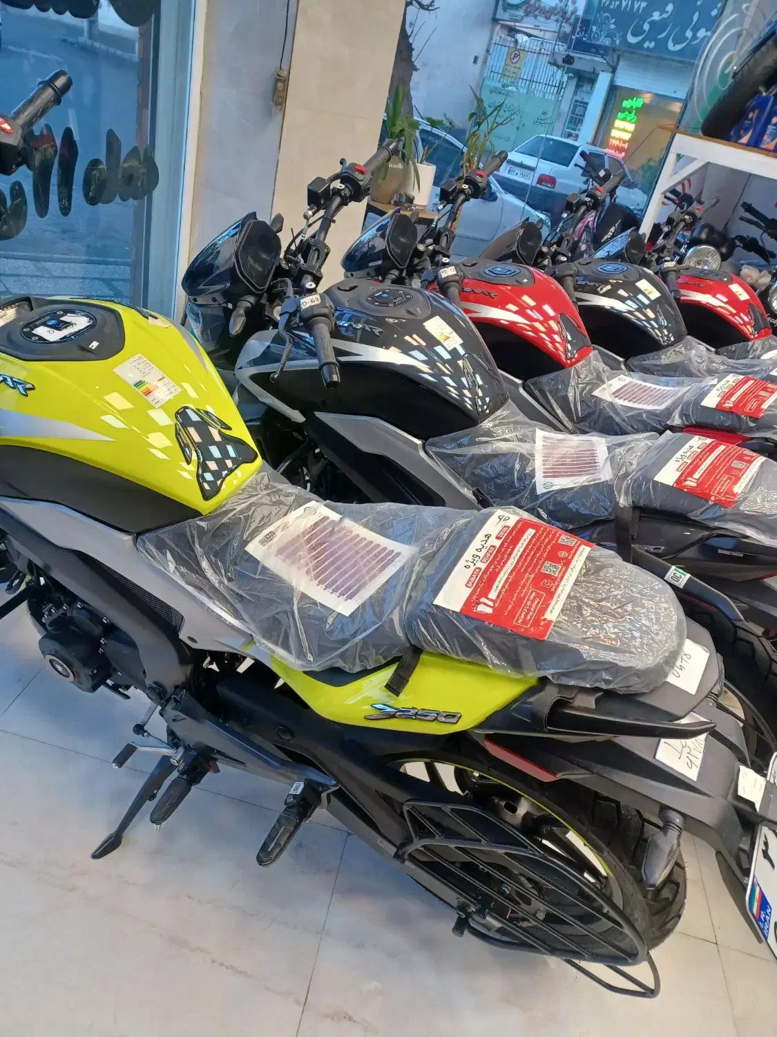 دومینار۲۵۰/ns/باجاج/ان اس۲۵۰|موتورسیکلت|تهران, تهرانسر شرقی|دیوار