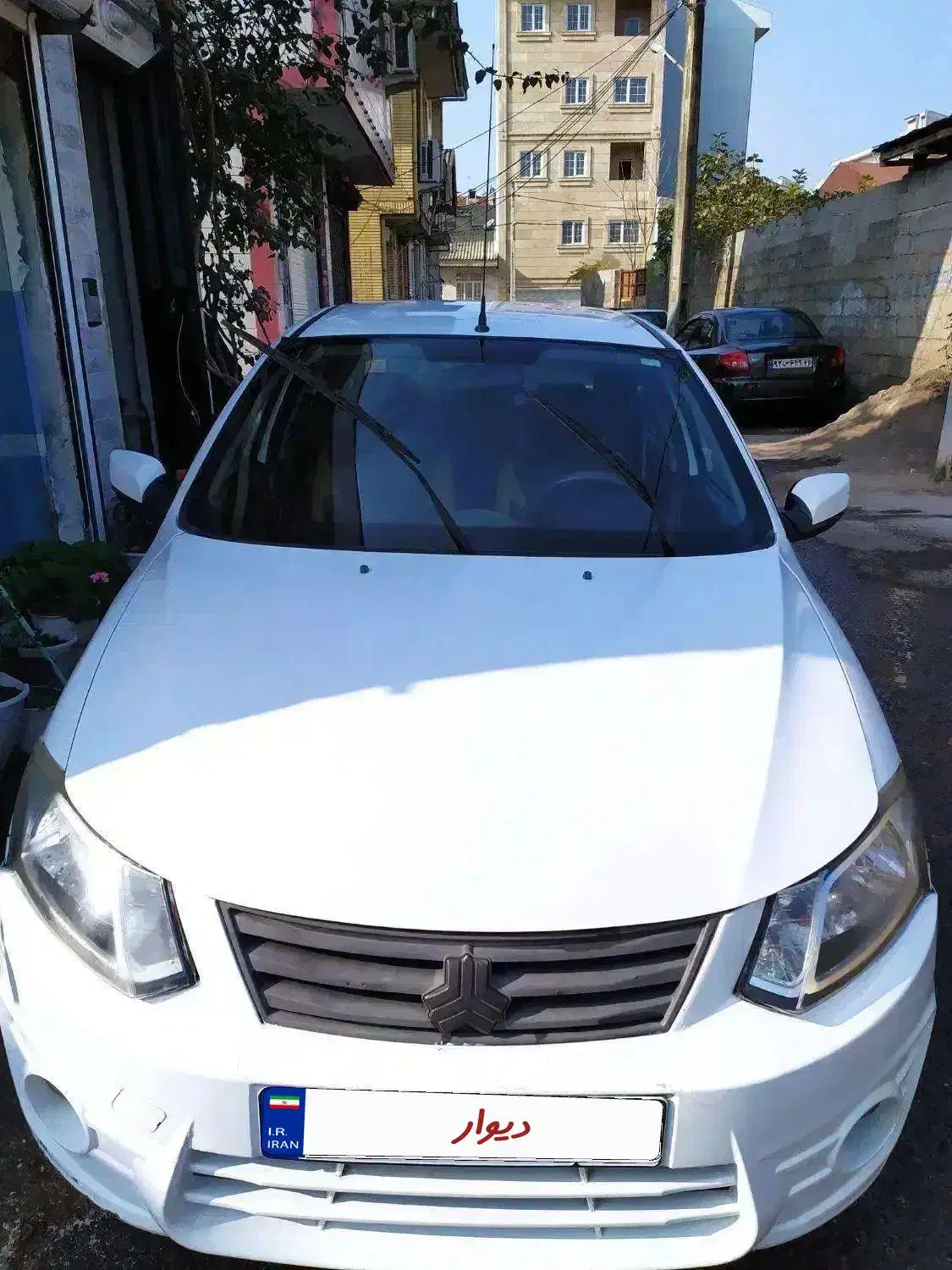 ساینا ۹۸|خودرو سواری و وانت|رشت, پل تالشان|دیوار