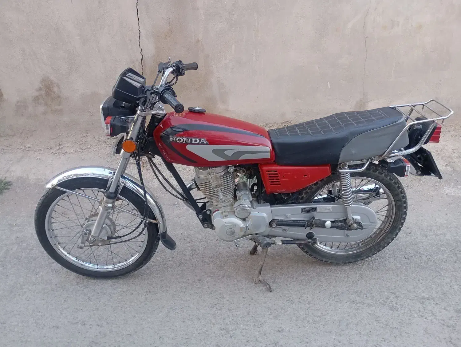 موتور هندا 150 کبیر|موتورسیکلت|رباطکریم, حصار مهتر|دیوار