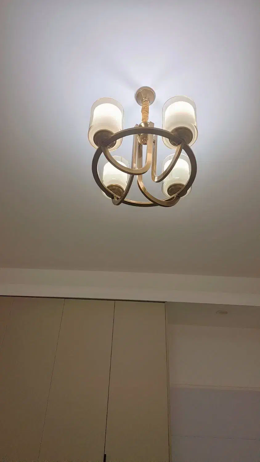 لوستر چهار شاخه|لوستر و چراغ آویز|شهریار, شهرک وائین|دیوار