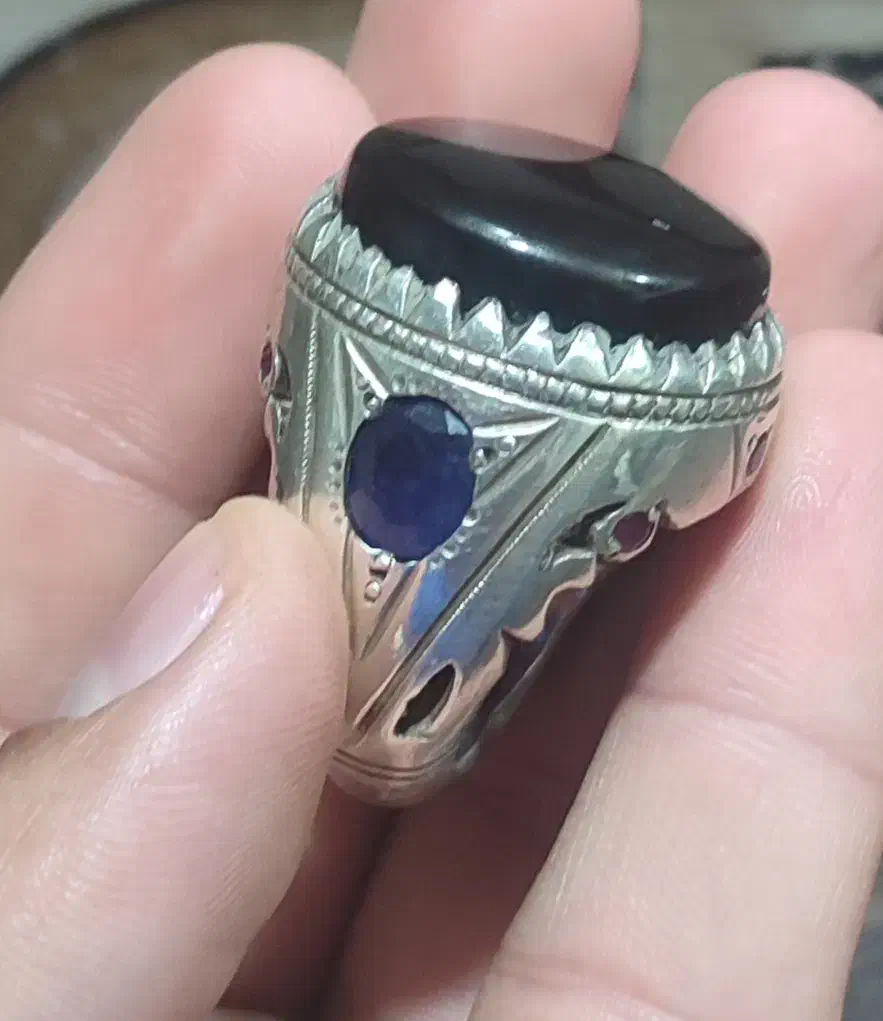 انگشتر نقره|کلکسیون اشیاء عتیقه|اندیمشک, |دیوار