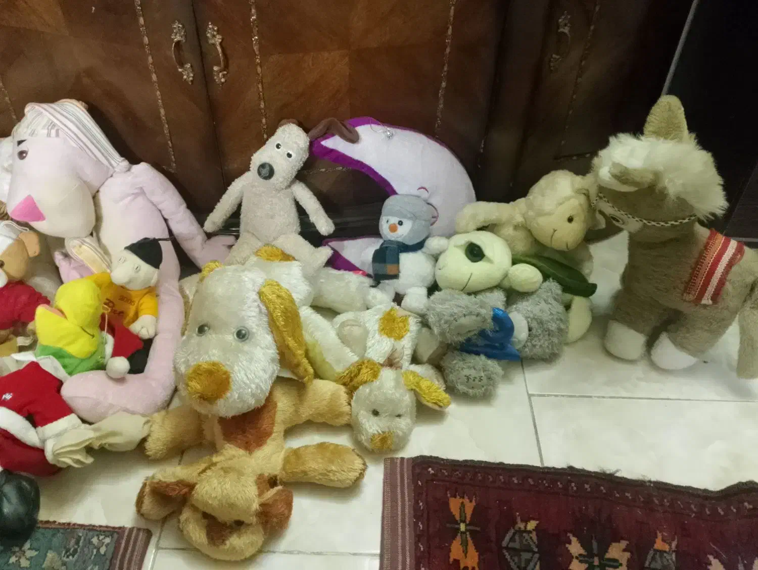 عروسک|اسباببازی|مشهد, چهارچشمه|دیوار