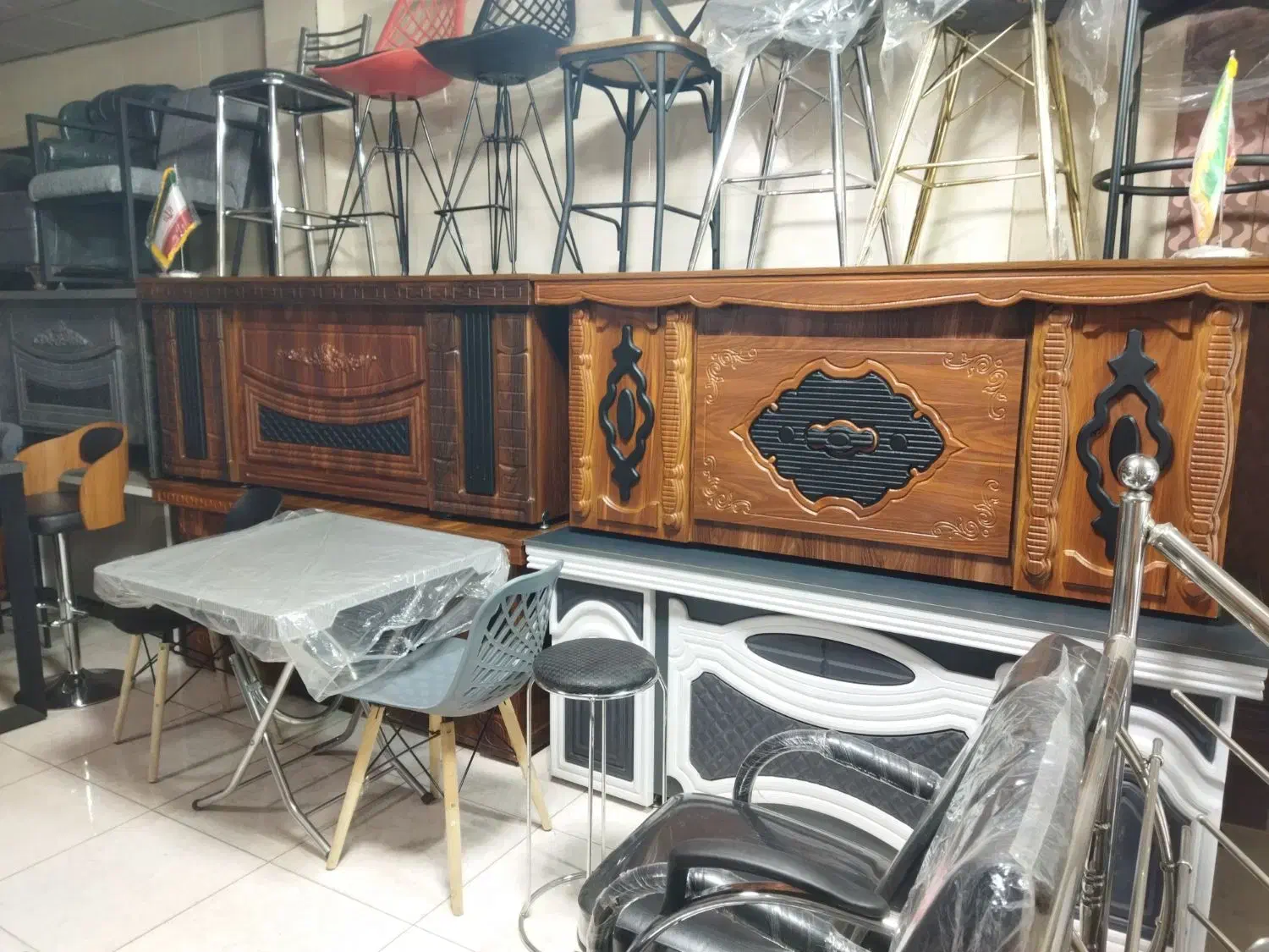 مبلمان اداری،میز اداری،صندلی اداری،میز مدیریت|مبلمان اداری|نظرآباد, نظرآباد|دیوار