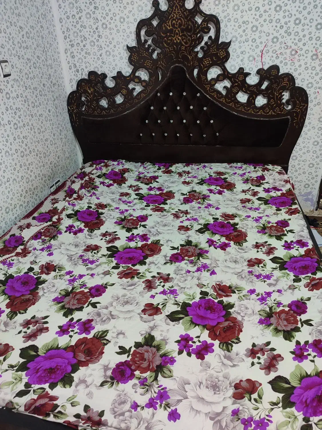 تخت خواب|تخت و سرویس خواب|نیشابور, ریوند|دیوار