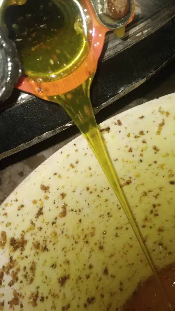 شهدگل|خوردنی و آشامیدنی|رومشکان, |دیوار