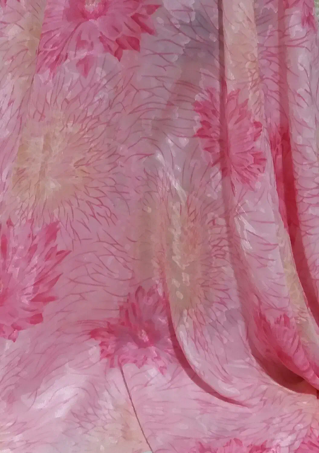 کلکسیونی از پارچه های قدیمی و اصل  مکه مکرمه|کلکسیون اشیاء عتیقه|قائم‌شهر, |دیوار