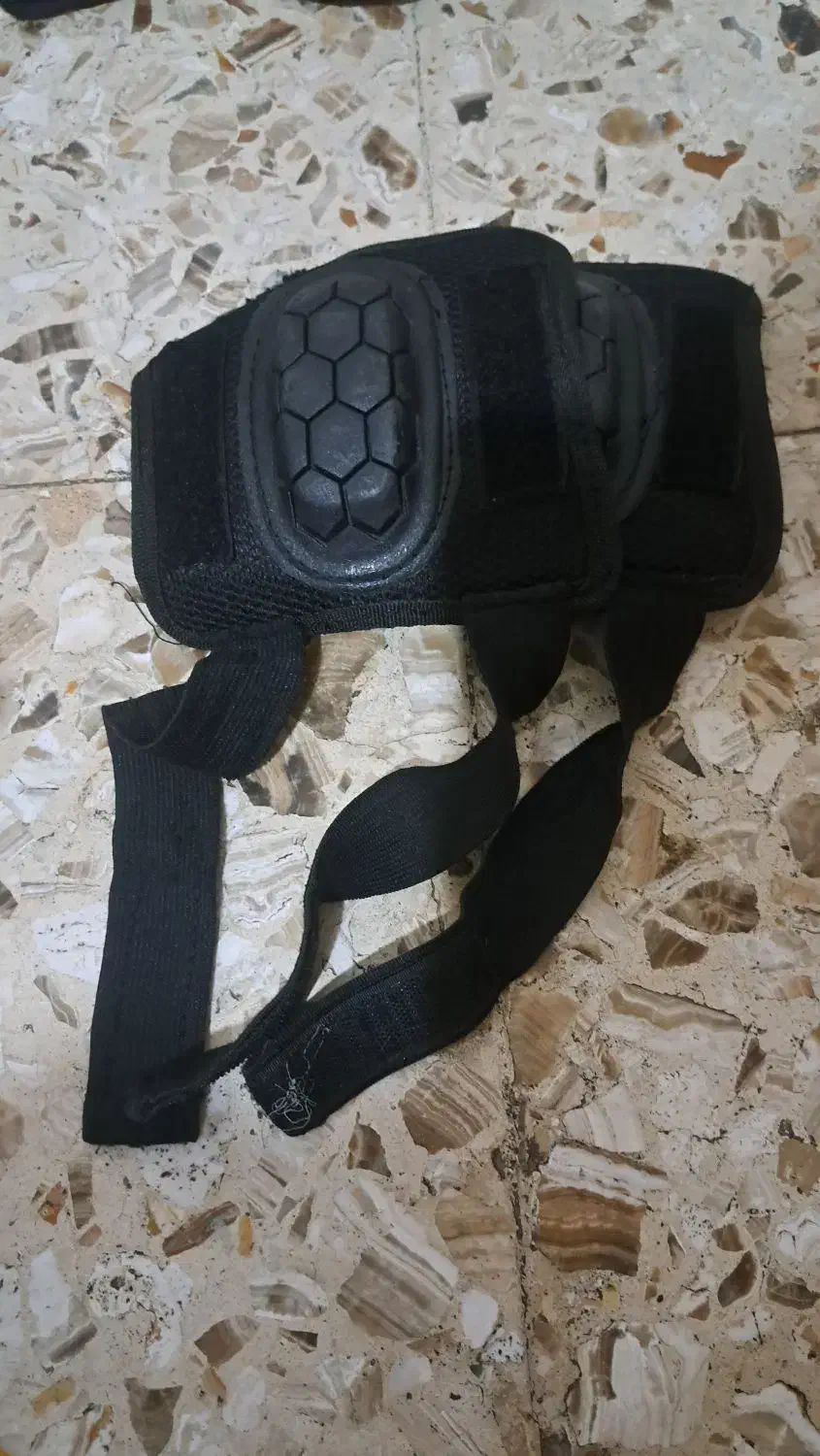 کفش اسکیت|دوچرخه، اسکیت، اسکوتر|تهران, زعفرانیه|دیوار