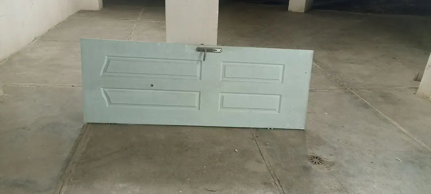 درب چوبی|مصالح و تجهیزات ساختمان|سنندج, |دیوار