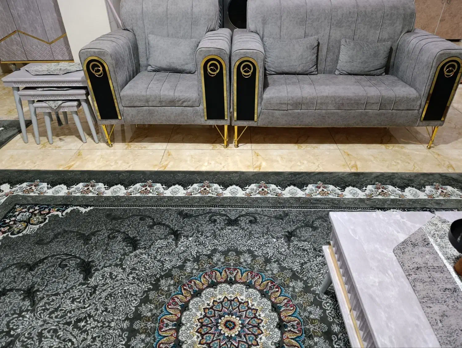 مبل هفت نفره ، آینه کنسول و جاکفشی|مبلمان خانگی و میز عسلی|شهریار, شهرک مصطفی خمینی|دیوار