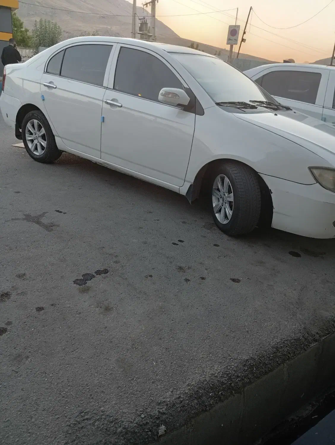 لیفان1800|خودرو سواری و وانت|ماکو, |دیوار