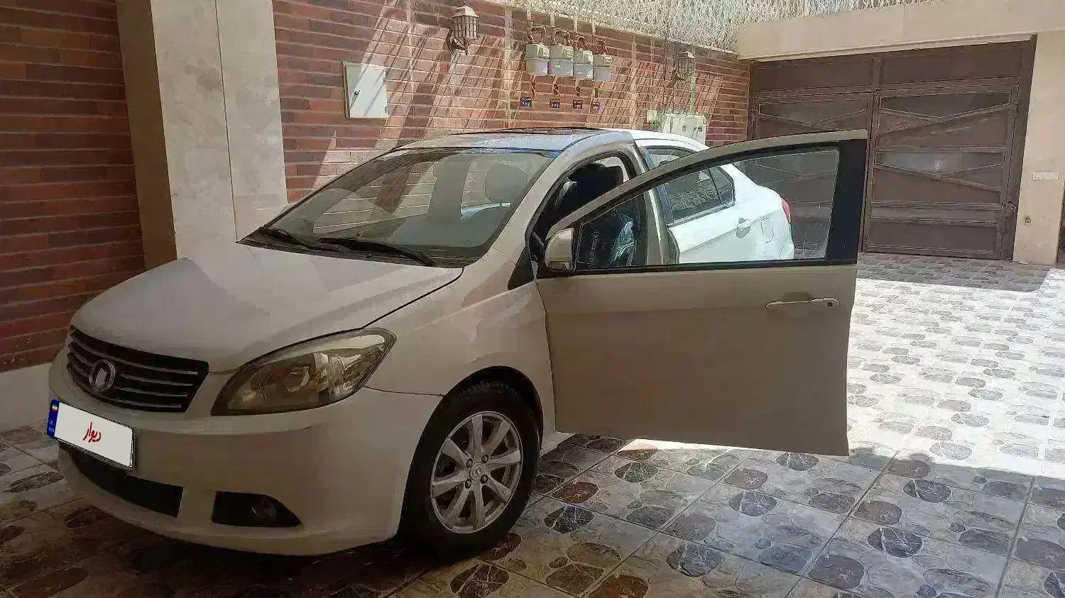 وولکس c30|خودرو سواری و وانت|اصفهان, ملک‌شهر|دیوار