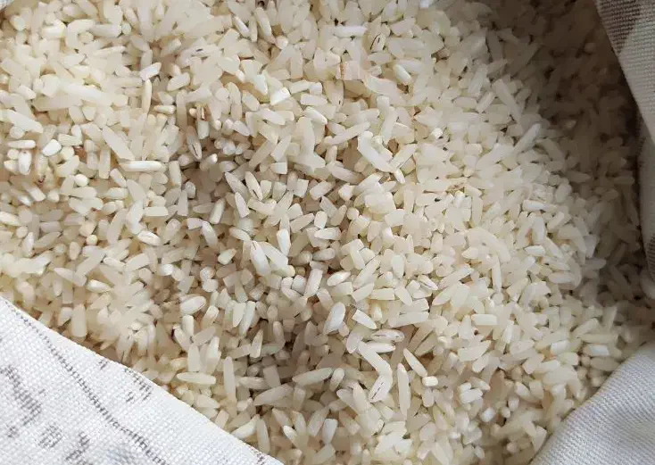 برنج نیم دانه هاشمی درجه یک گیلان|خوردنی و آشامیدنی|تهران, وحیدیه|دیوار