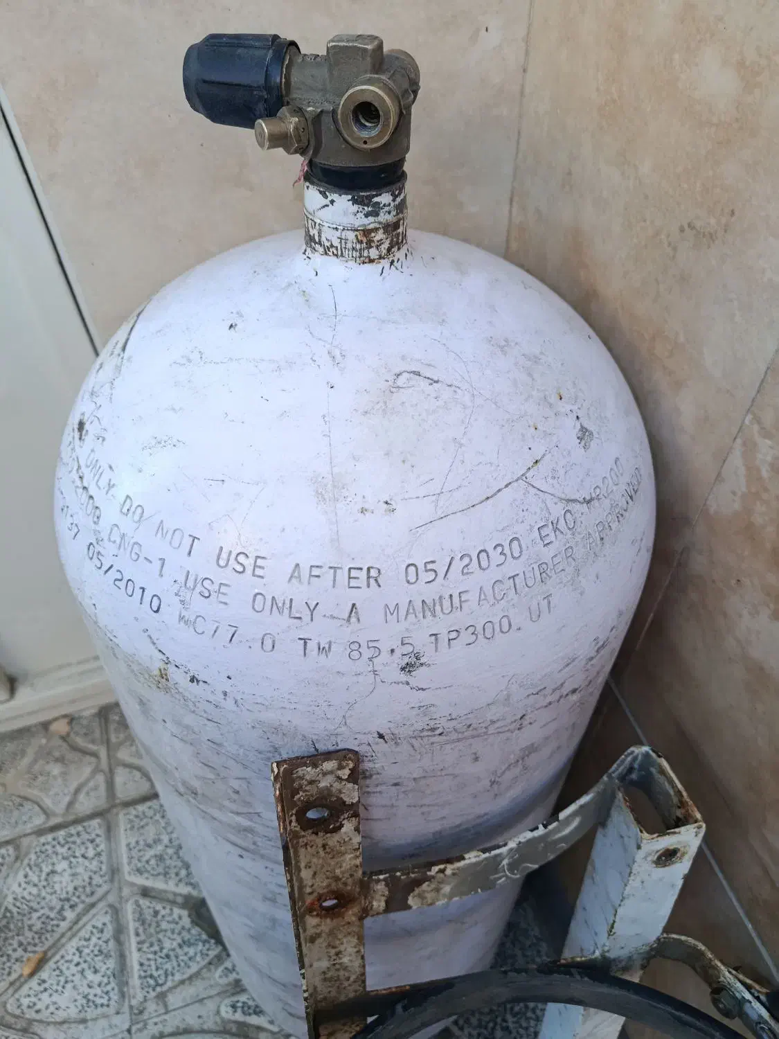 کپسول پژو|قطعات یدکی و لوازم جانبی|اهر, |دیوار