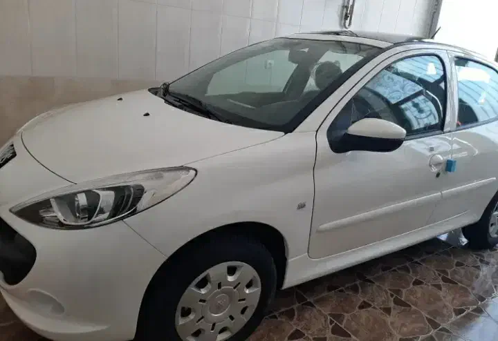 207p سقف شیشه ای ارتقا یافته|خودرو سواری و وانت|اراک, |دیوار