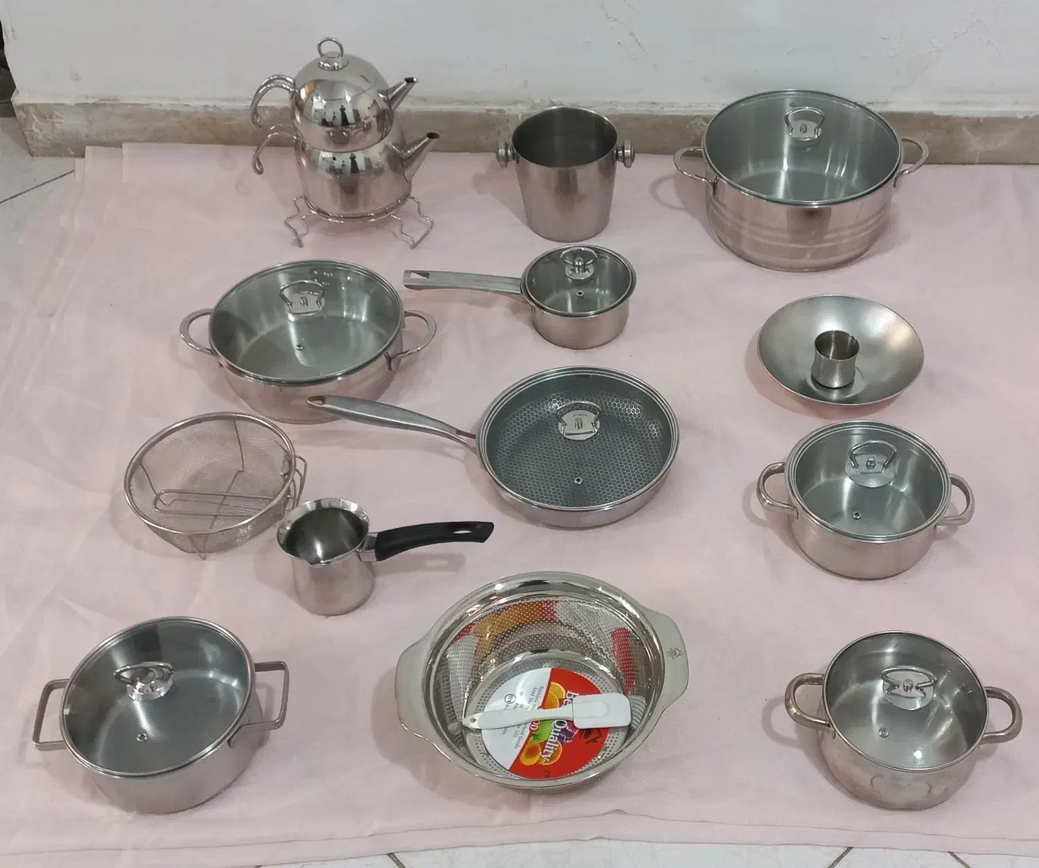 سرویس قابلمه استیل آلمان کفه چدن نچسب درحدنو نو|ظروف پختوپز|تهران, امیریه|دیوار