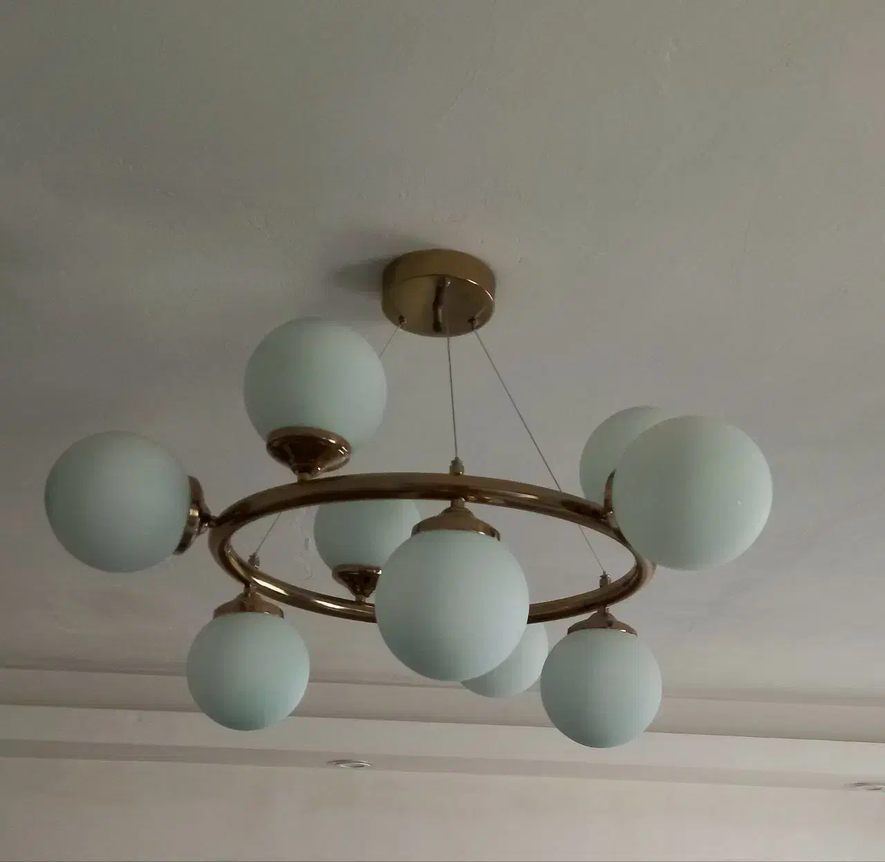 لوسترمولکولی|لوستر و چراغ آویز|اندیشه, اندیشه فاز ۳|دیوار