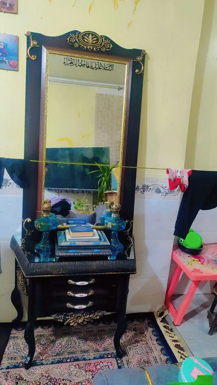 ایینه شمعدان|آینه|کرمان, |دیوار