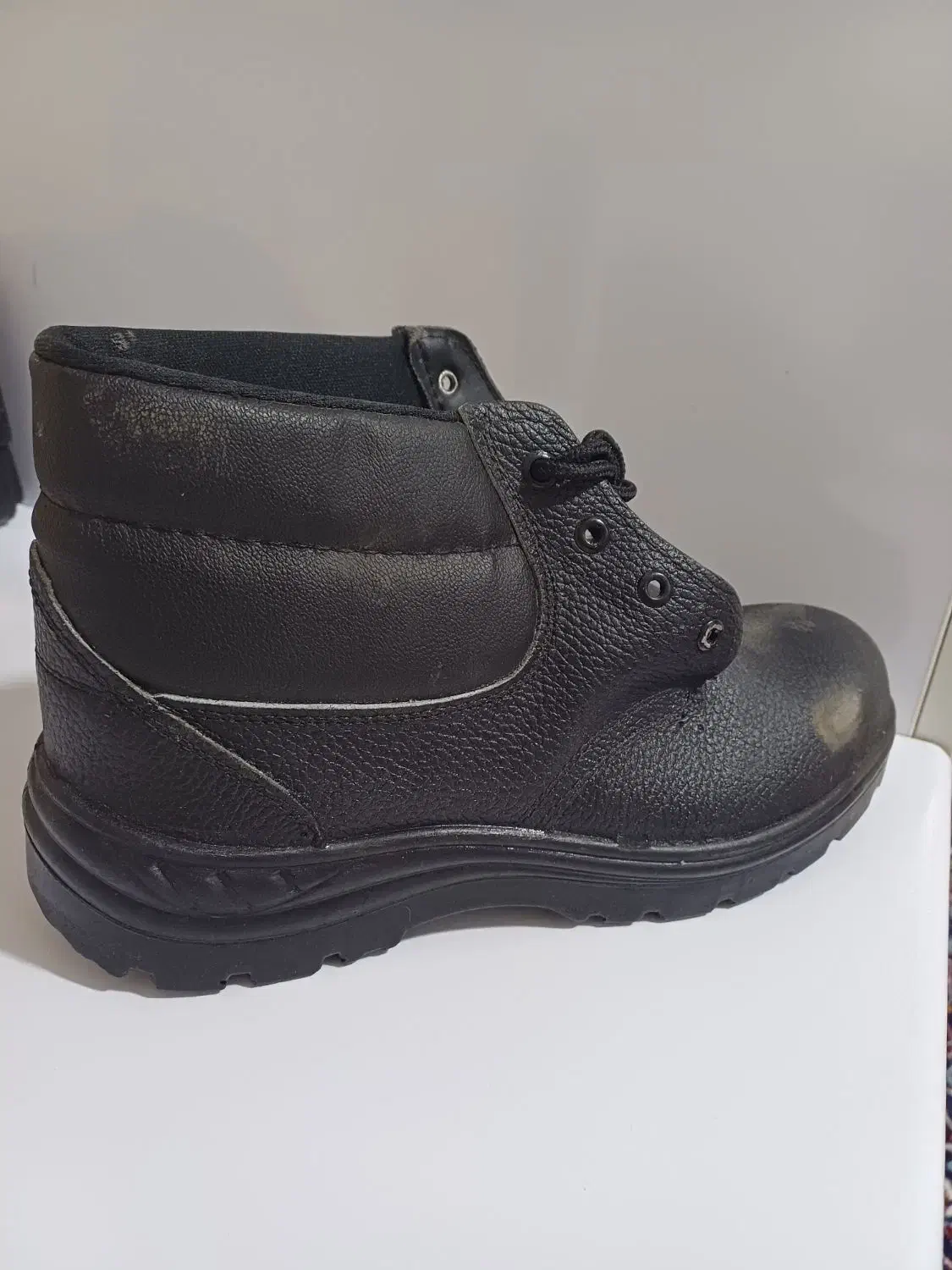 کفش کار|کیف، کفش، کمربند|صباشهر, |دیوار