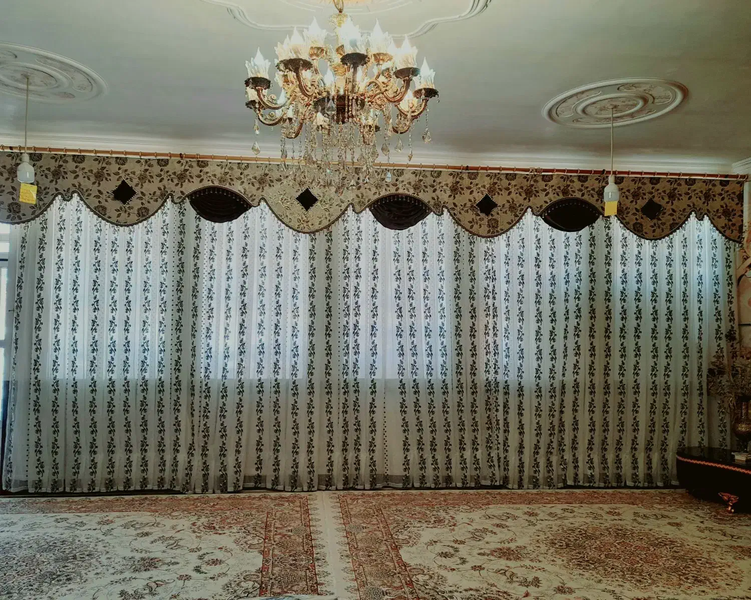 پرده پذیرایی|پرده، رانر، رومیزی|پلدختر, |دیوار