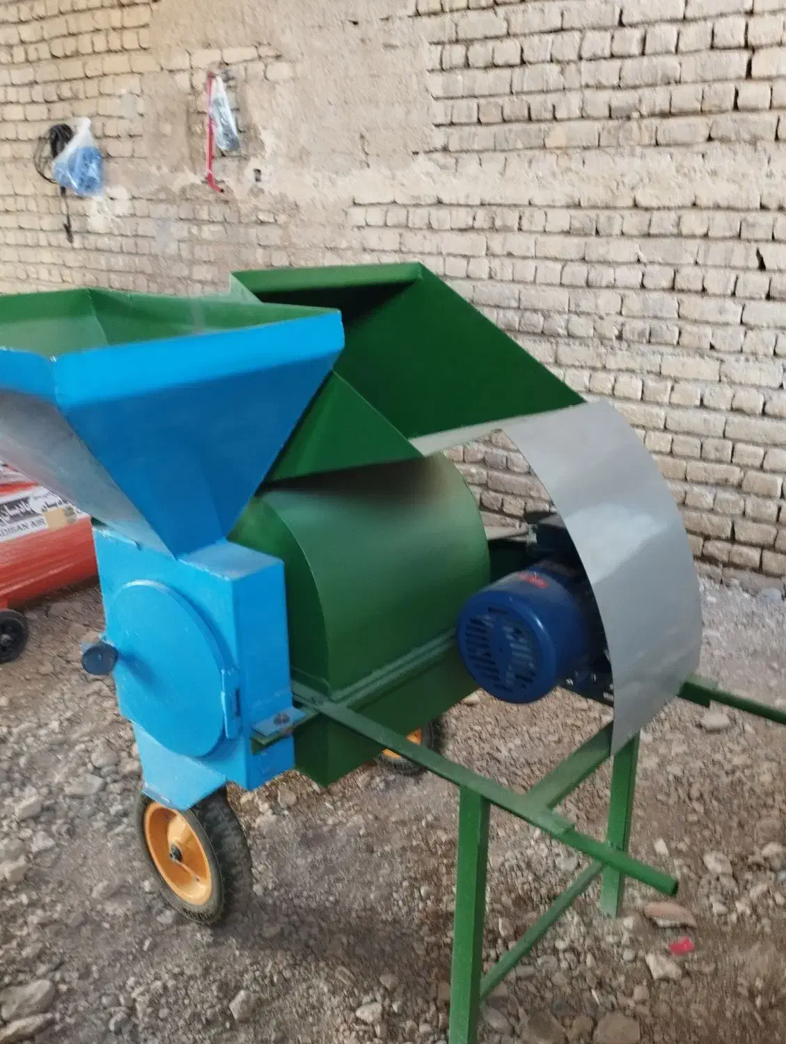 یونجه خورد کن آسیاب دامداری خرمن کوب|عمده‌فروشی|ساوه, |دیوار